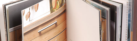 ������־